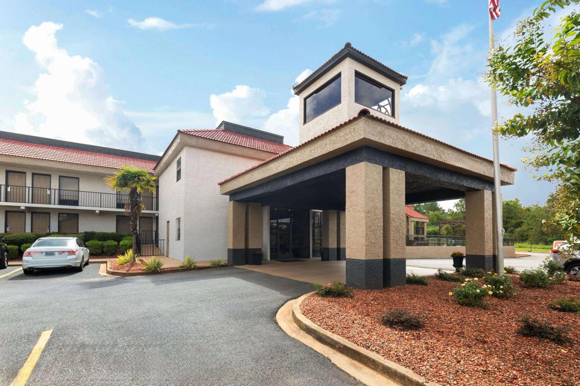 Hotel Ramada By Wyndham Bainbridge Zewnętrze zdjęcie